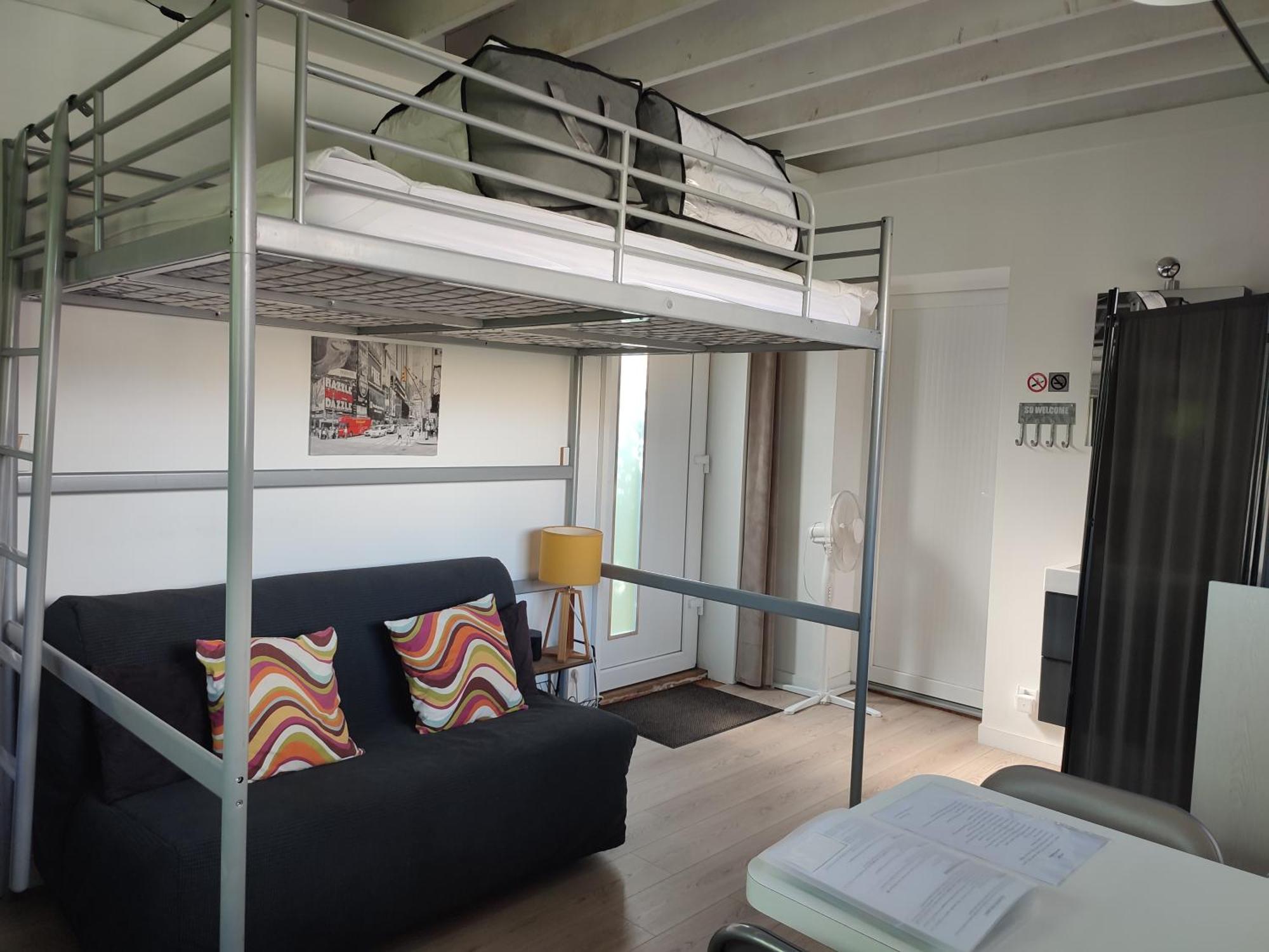 Studio Meuble 1 Piece Entierement Equipe Sans Cloisons Separatives Chavagnes-en-Paillers Exterior photo